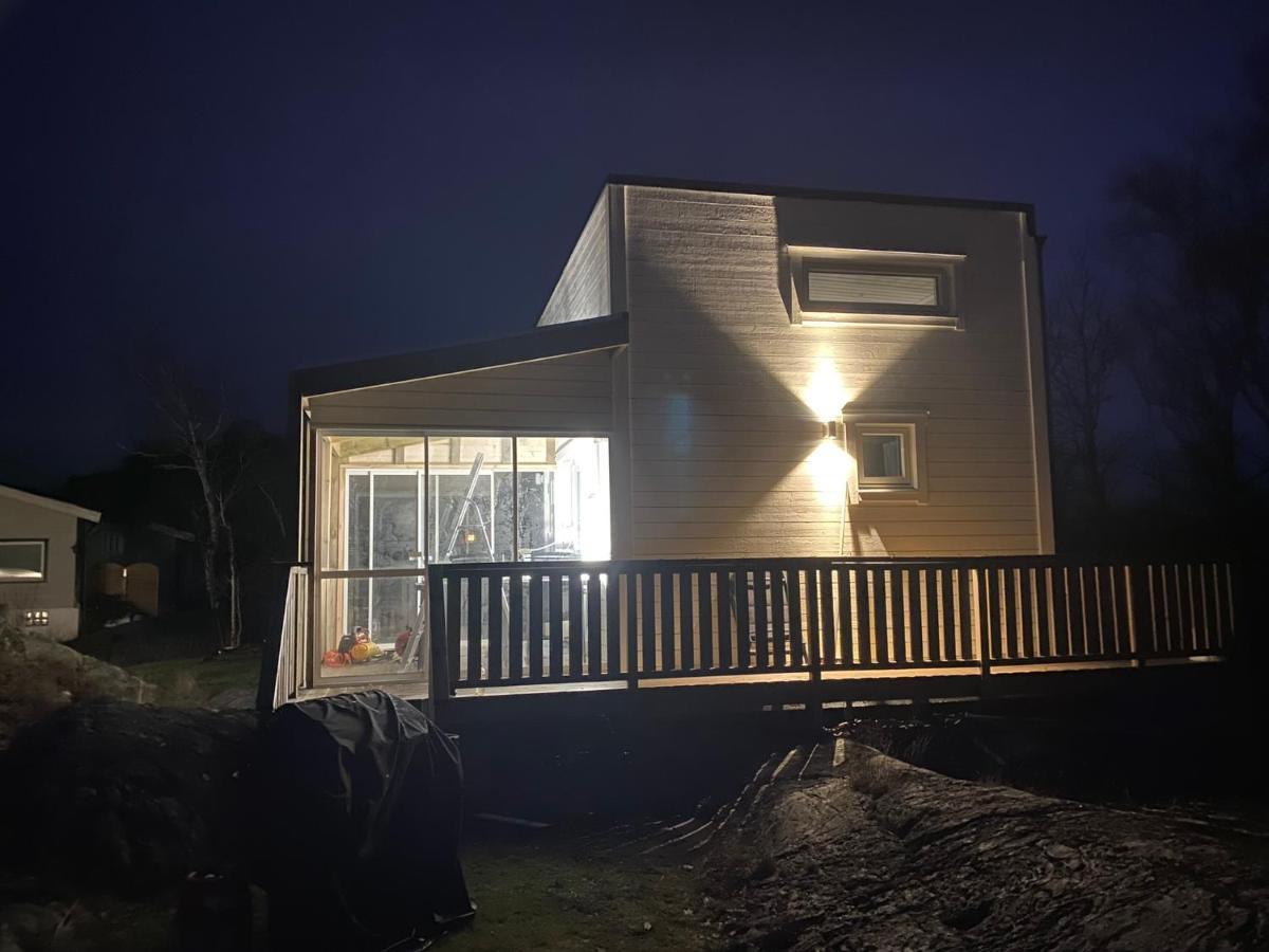 Mycket Trevlig På Brännö Med Havsutsikt Semesterbostad *